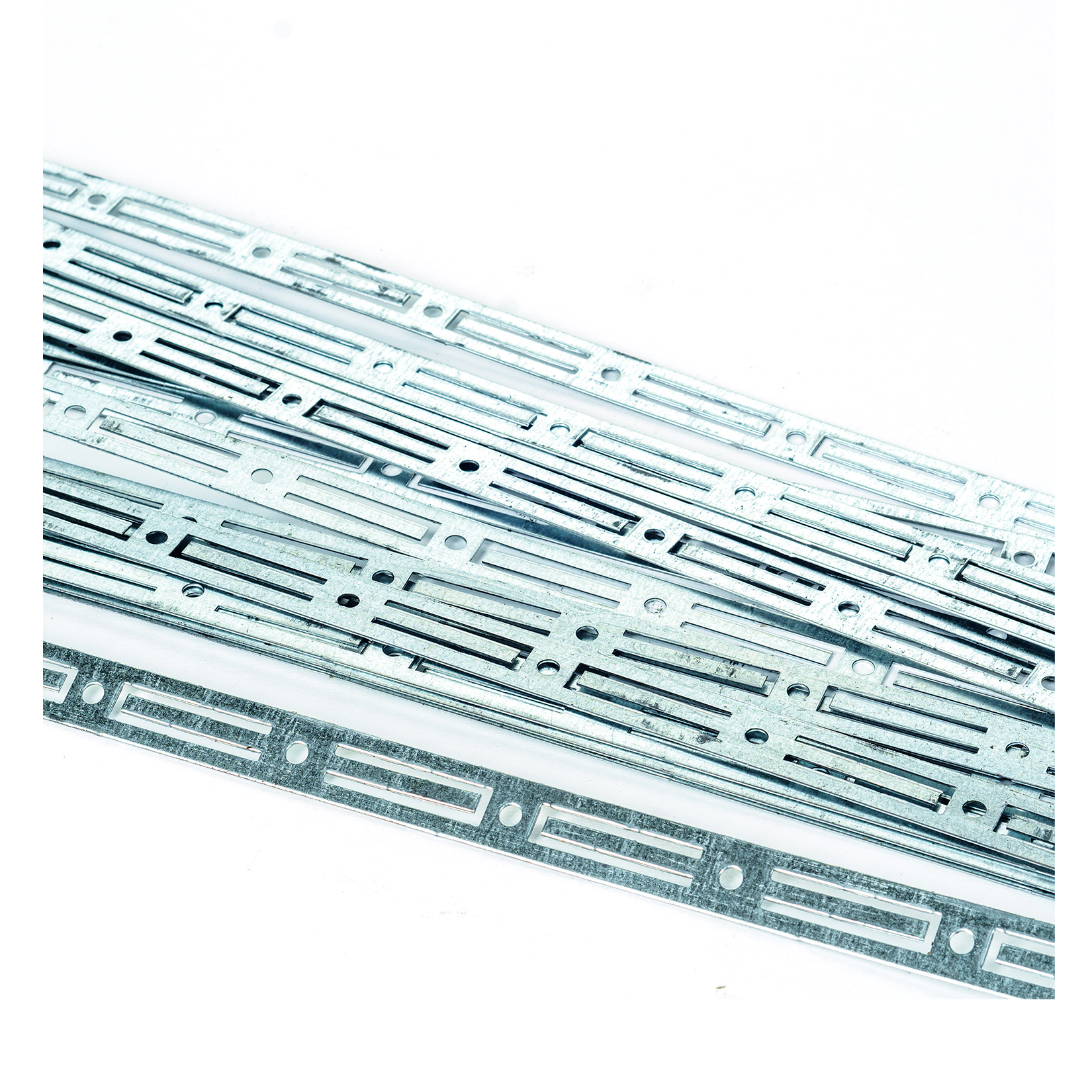 Extherm Uniclip-L Полоса крепежная для саморегулирующегося кабеля, 1,17 м