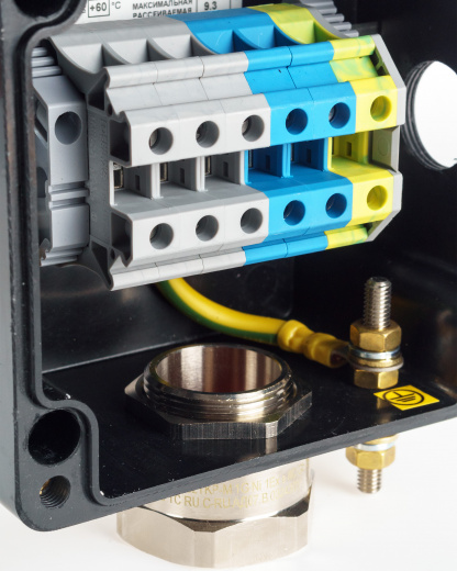 Extherm SBORKA 2PМ/3D Коробка проходная на опоре для подключения от 1 до 3 нагревательных кабелей